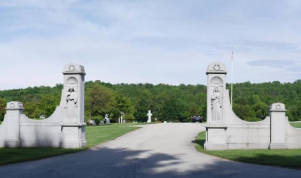 Hope Cemetery Entrance